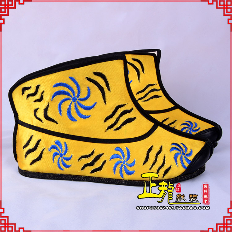 博尔塔拉.美猴王靴子虎纹靴金黄快靴 猴鞋